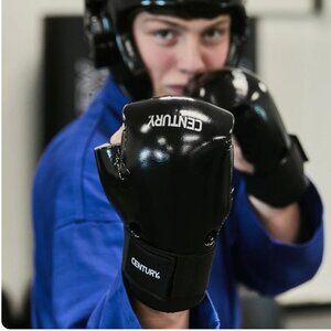 Unisex CENTURY Martial Arts Sparring Gloves NWOT